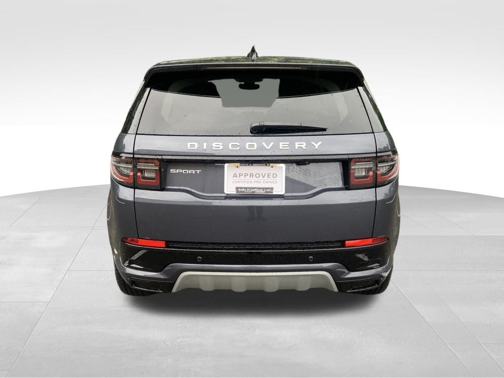 2025 Land Rover Discovery Sport S photo 6