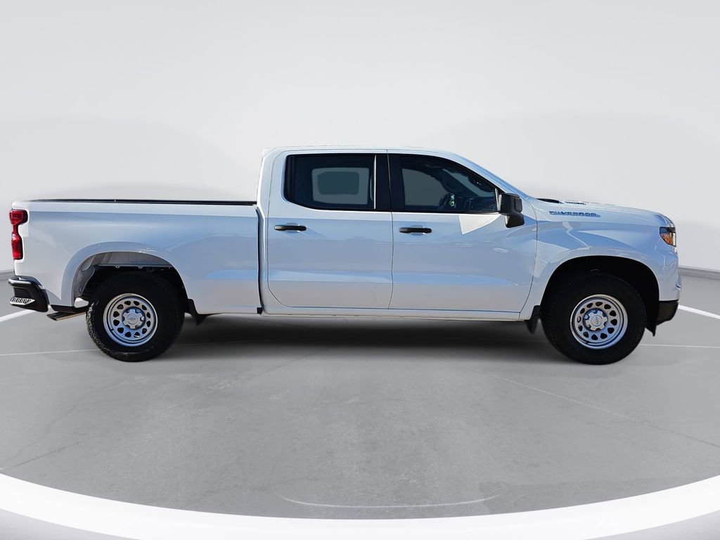 2026 Chevrolet Silverado 1500 photo 2