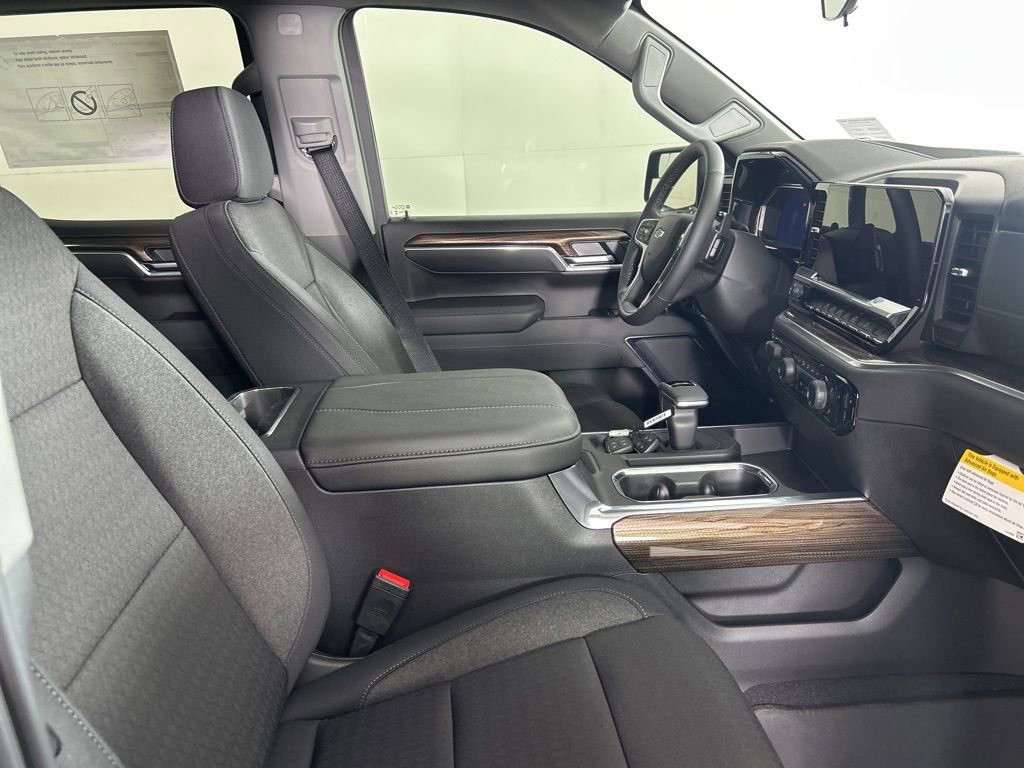 2026 Chevrolet Silverado 1500 LT Trail Boss photo 11