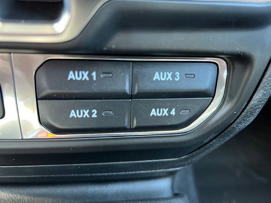 2023 Jeep Wrangler Rubicon 4xe photo 33