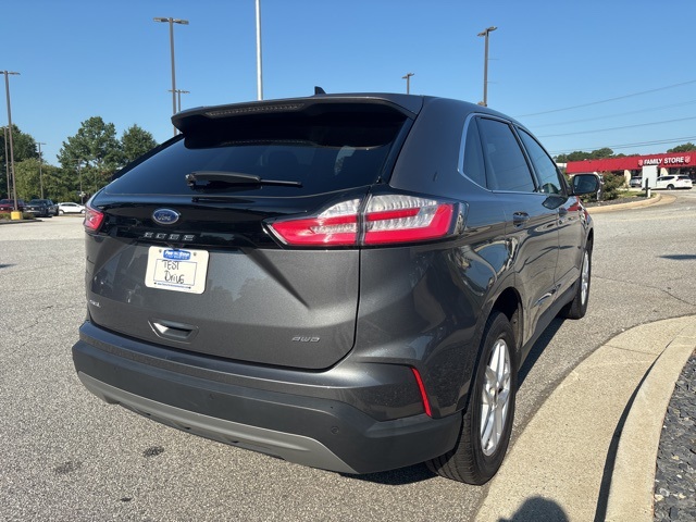 2024 Ford Edge SEL photo 7