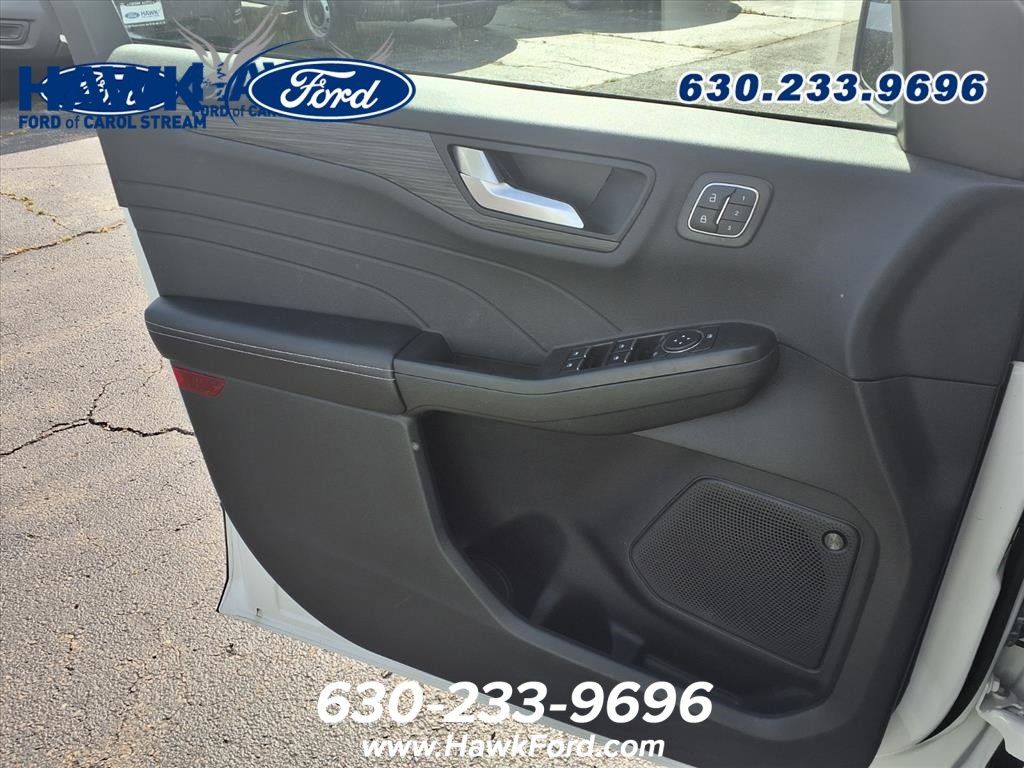 2023 FORD ESCAPE - Image 17