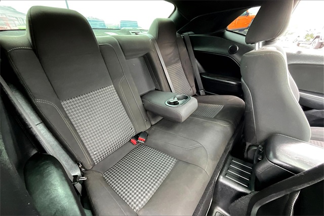 2019 Dodge Challenger SXT photo 22