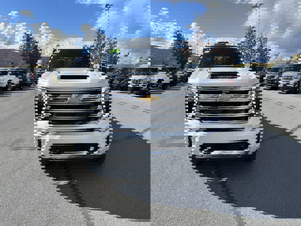 2024 Chevrolet Silverado 3500HD High Country photo 2