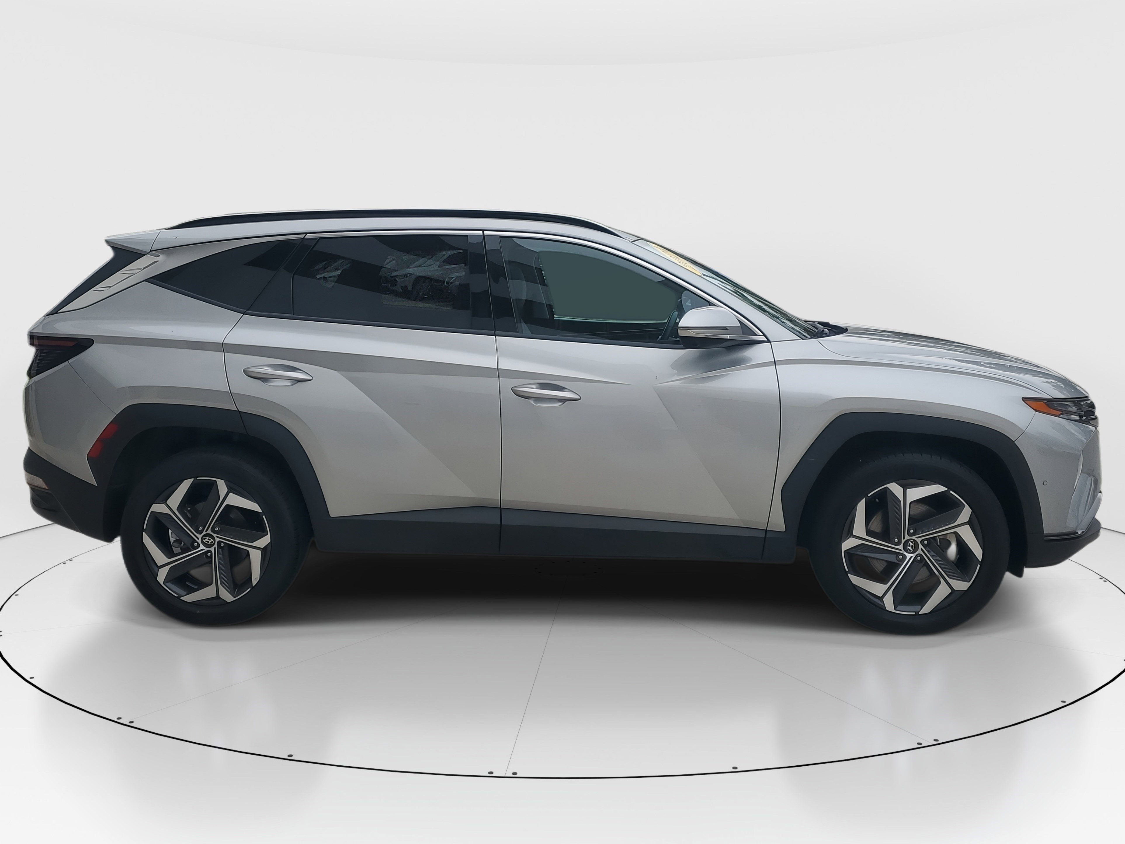 2024 Hyundai Tucson Limited photo 2