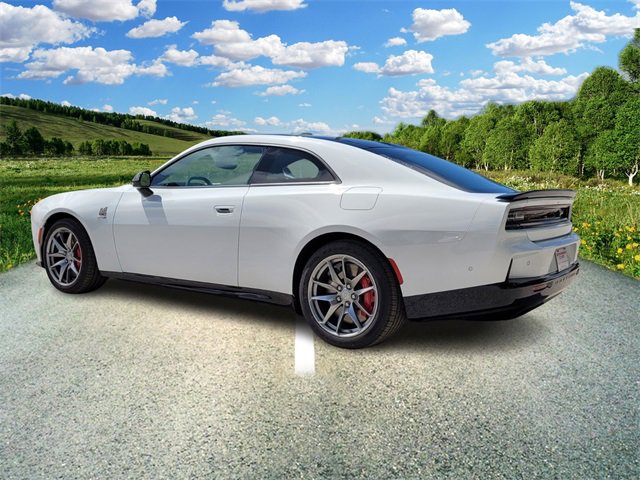 2025 Dodge Charger R/T Scat Pack AWD photo 3
