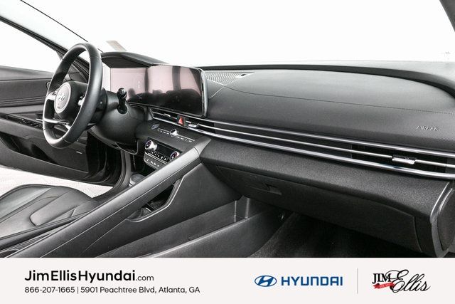 2023 Hyundai Elantra Limited photo 19