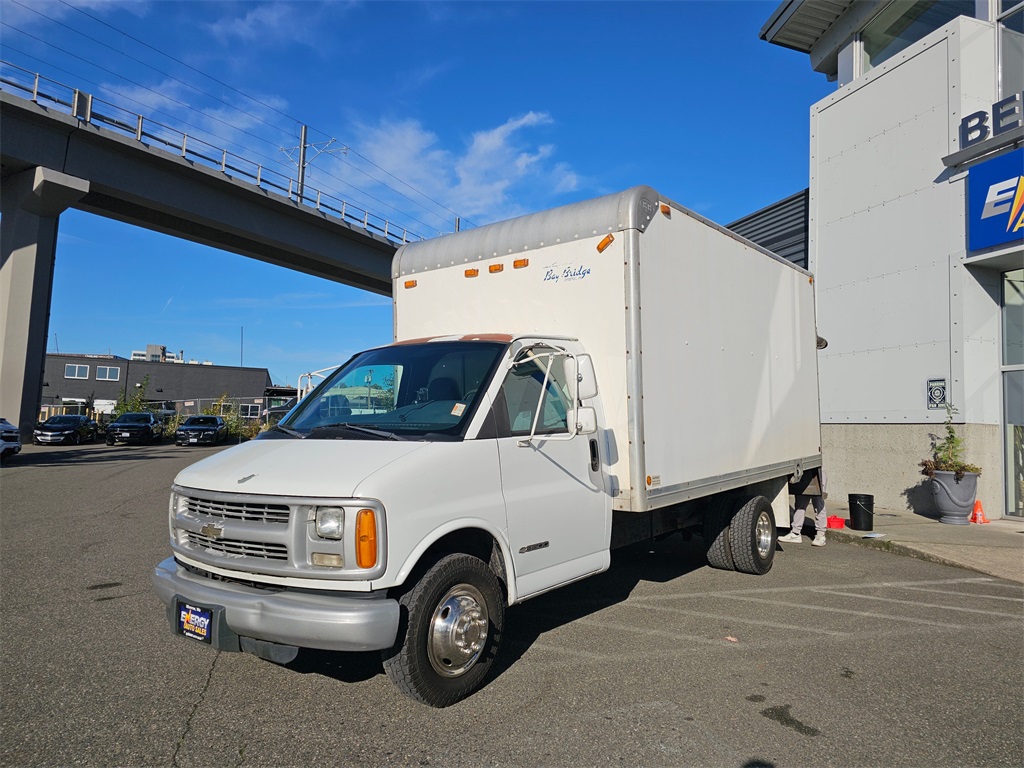 2000 Chevrolet Express Van Base photo 4