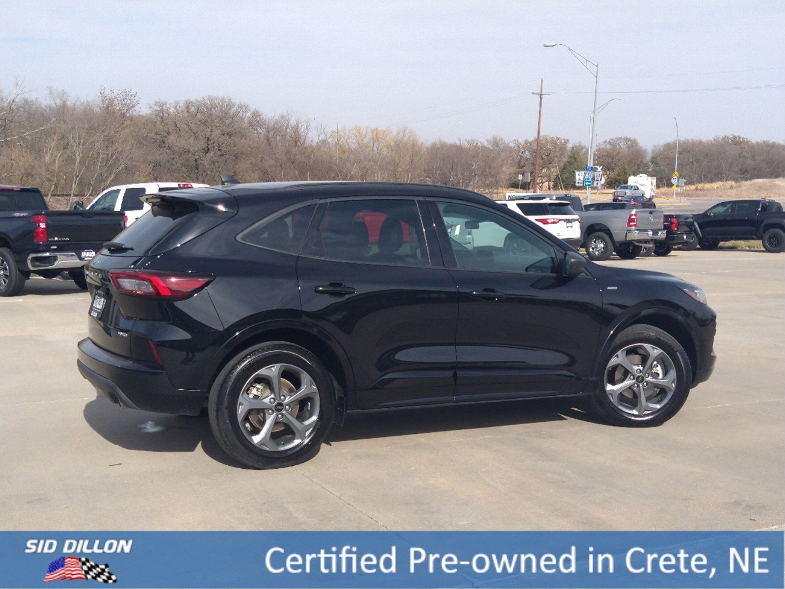 2024 Ford Escape ST-Line photo 3