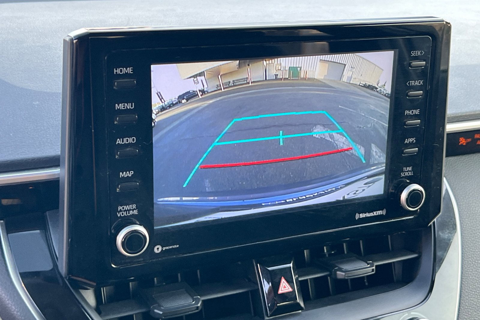 2022 Toyota Corolla LE photo 17