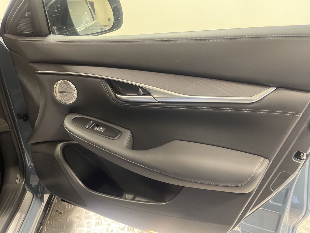 2025 Infiniti QX55 Sensory photo 13