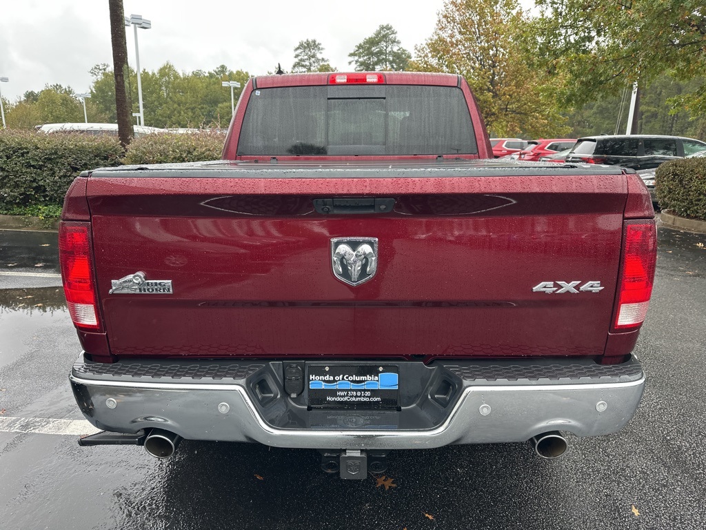 2016 Ram 1500 SLT photo 3