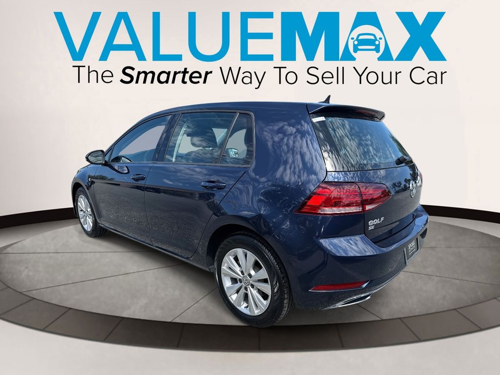 2018 Volkswagen Golf TSI SE photo 5