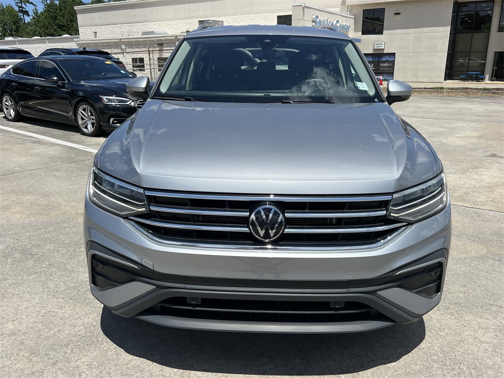 2024 Volkswagen Tiguan SE Wolfsburg Edition photo 2