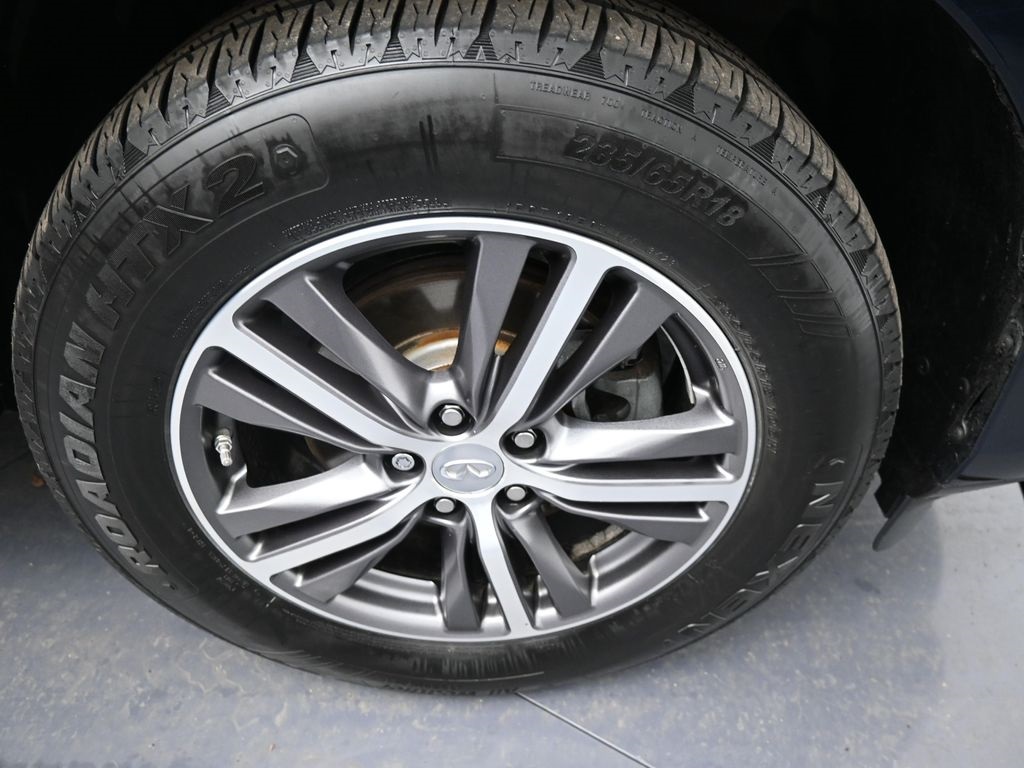 2019 Infiniti QX60 Luxe photo 38