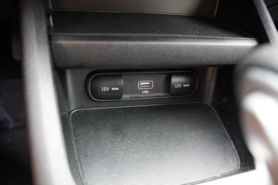 2023 Kia Forte LXS photo 23