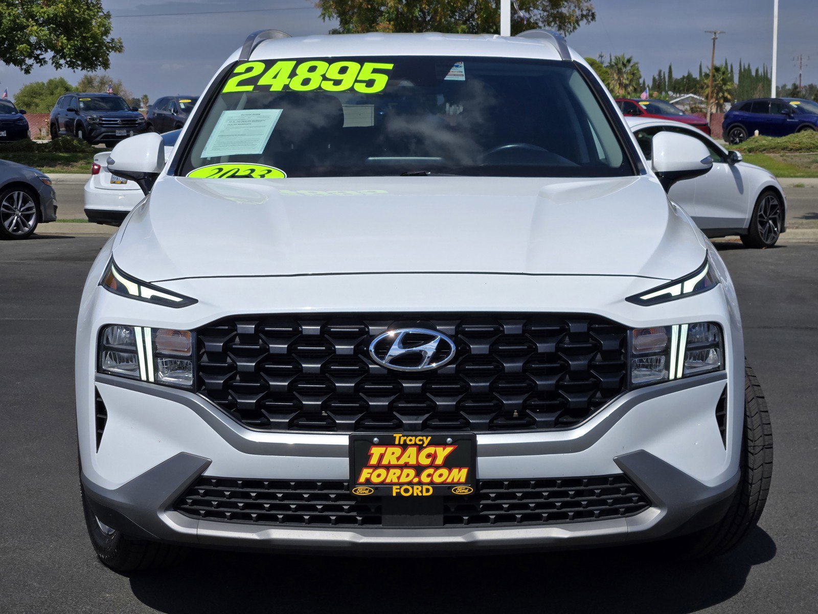 2023 Hyundai Santa Fe SEL photo 2