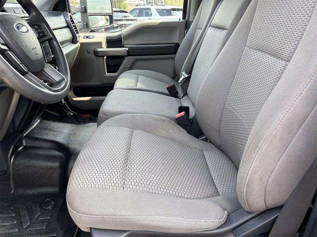 2022 Ford F-250 XLT photo 16
