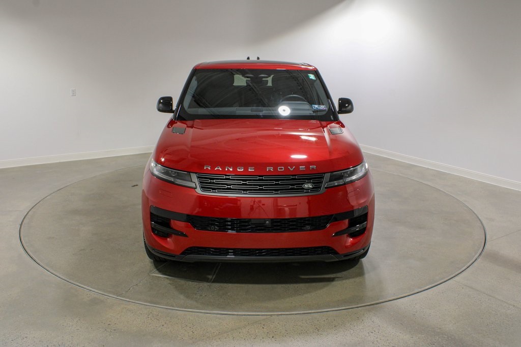 2025 Land Rover Range Rover Sport SE photo 8