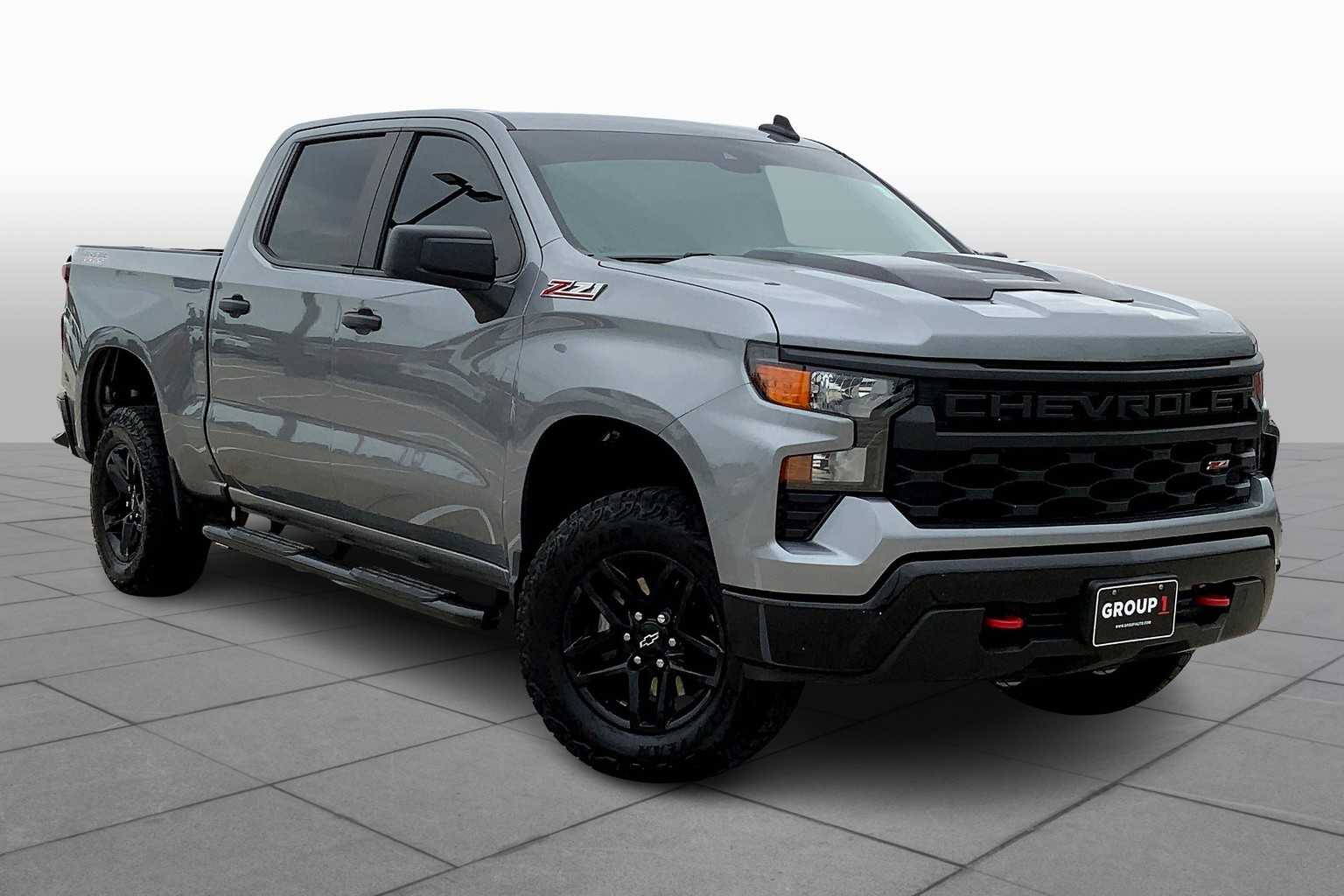 2023 Chevrolet Silverado 1500 Custom Trail Boss photo 2