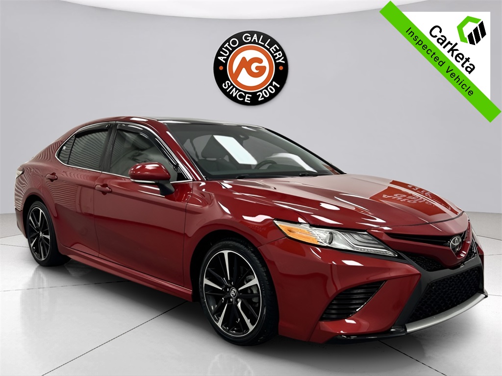 2020 Toyota Camry XSE's photo