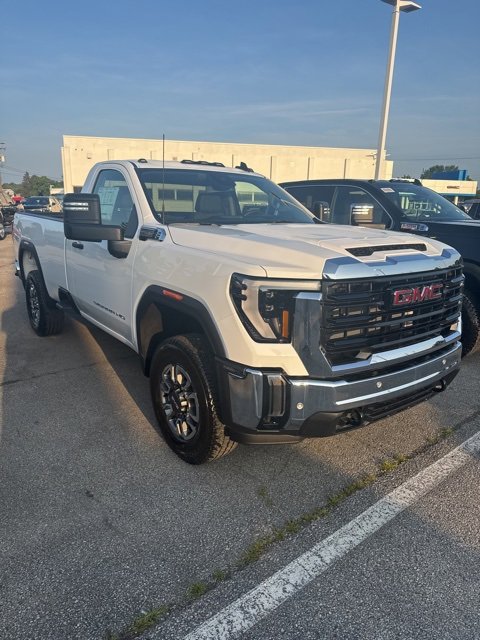 2025 Gmc Sierra 3500 Pro photo 3
