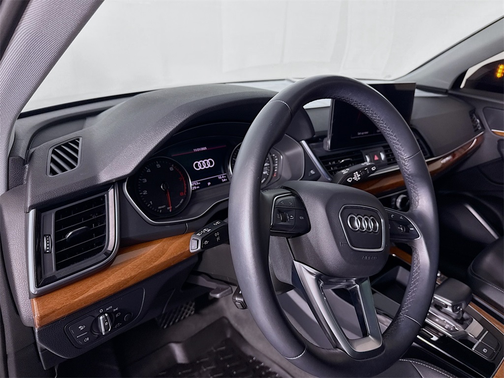 2023 Audi Q5 40 Premium photo 4
