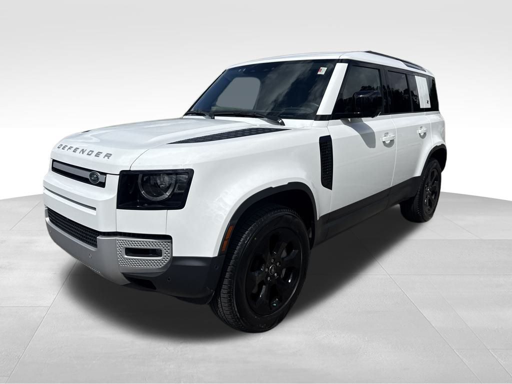2023 Land Rover Defender SE