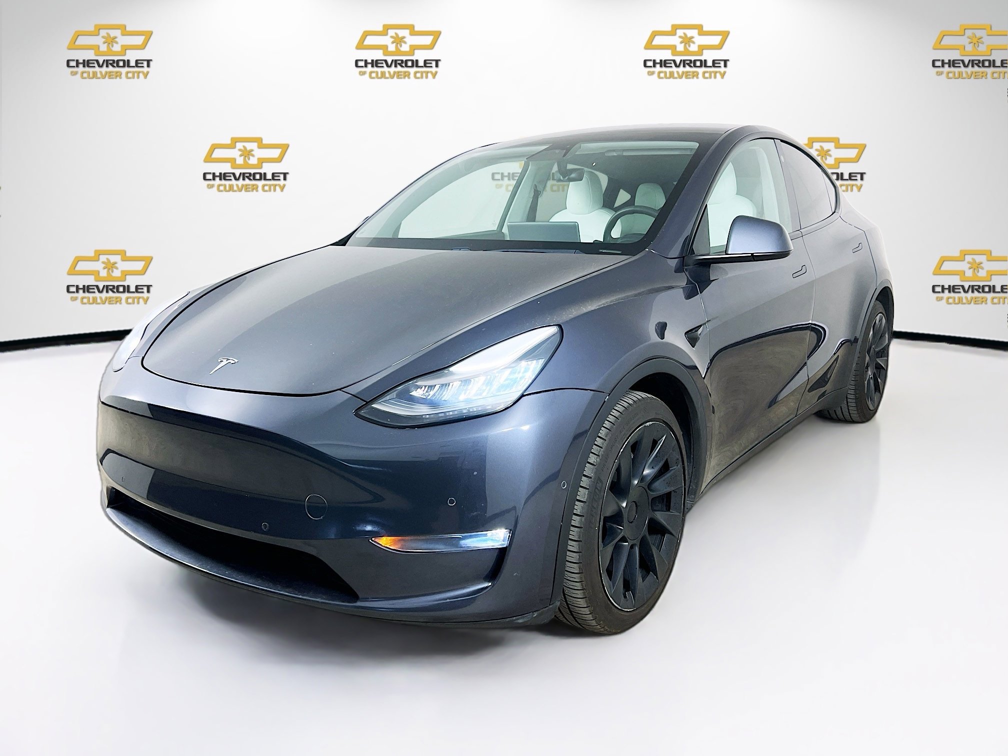 2021 Tesla Model Y Long Range photo 3