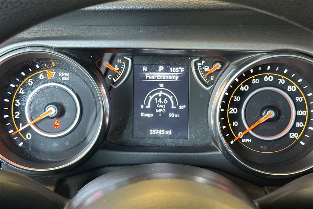 2022 Jeep Gladiator Willys Sport photo 23