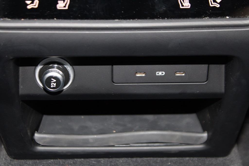 2024 Porsche Cayenne Coupe photo 27