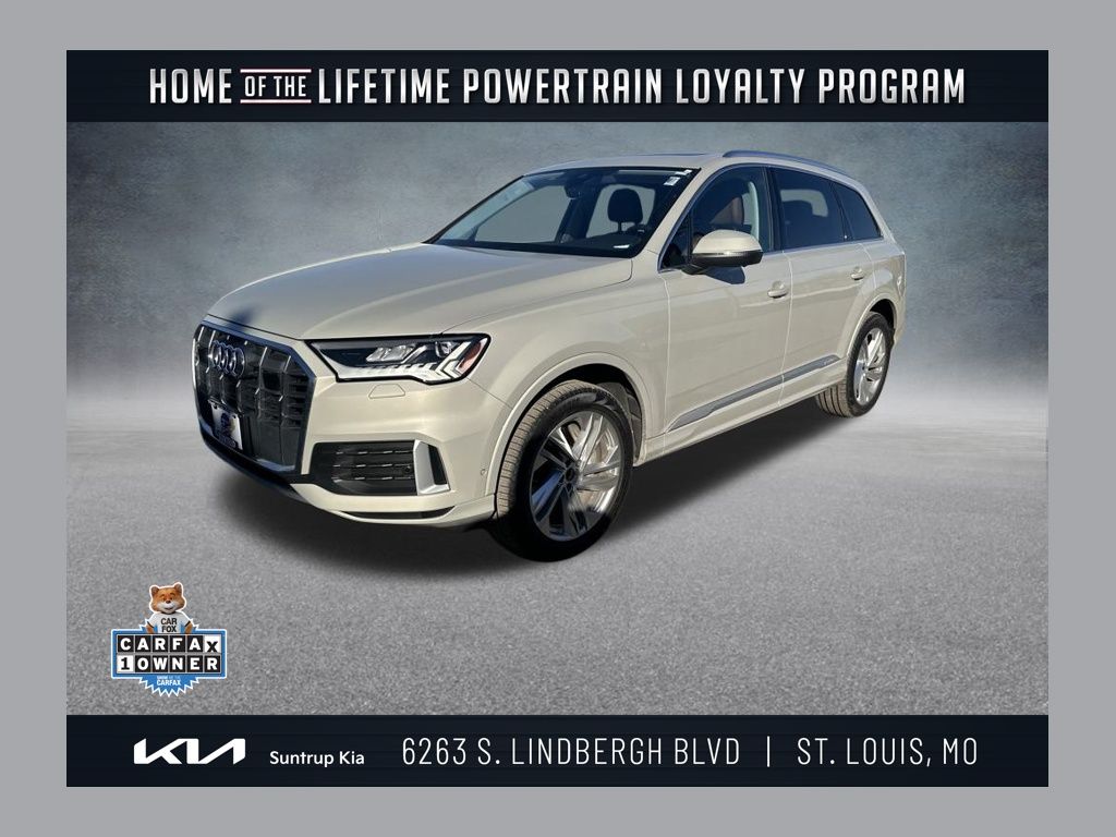 2023 Audi Q7 55 Premium Plus's photo