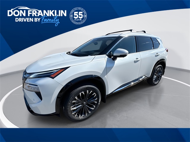 2026 Nissan Rogue Platinum's photo