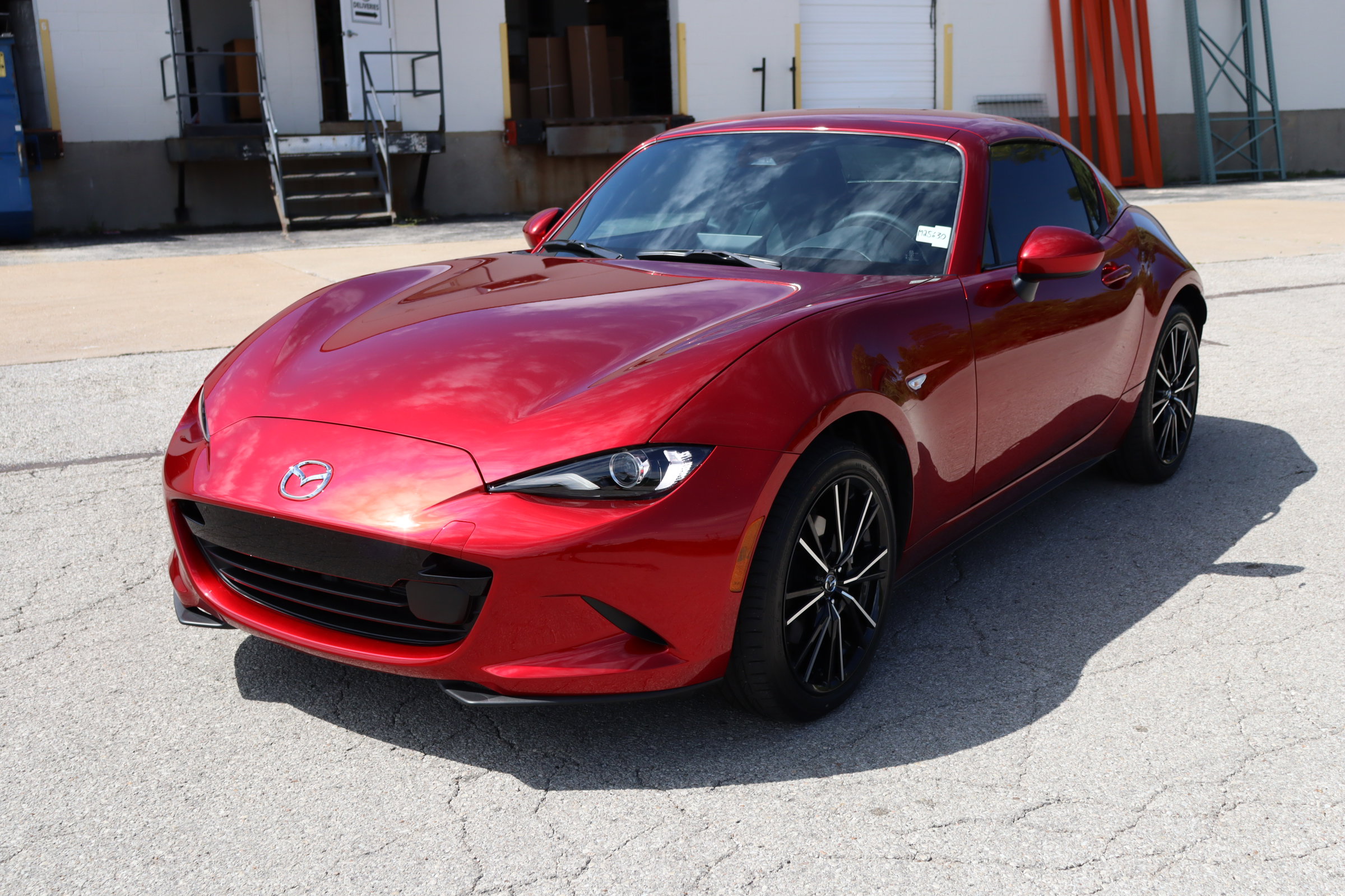 2025 Mazda MX-5 Miata Miata RF Grand Touring photo 3