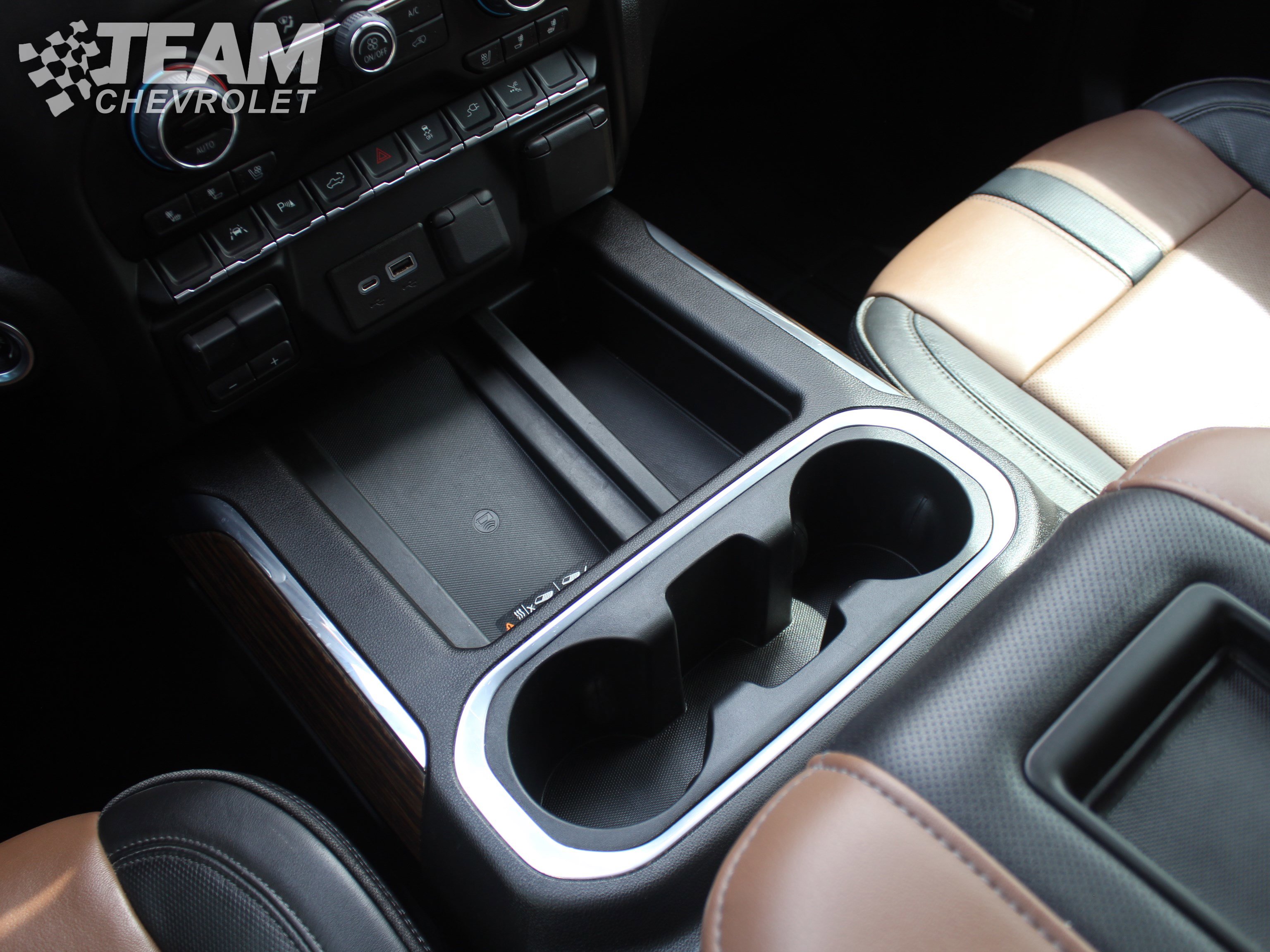 2022 Chevrolet Silverado 1500 High Country photo 20