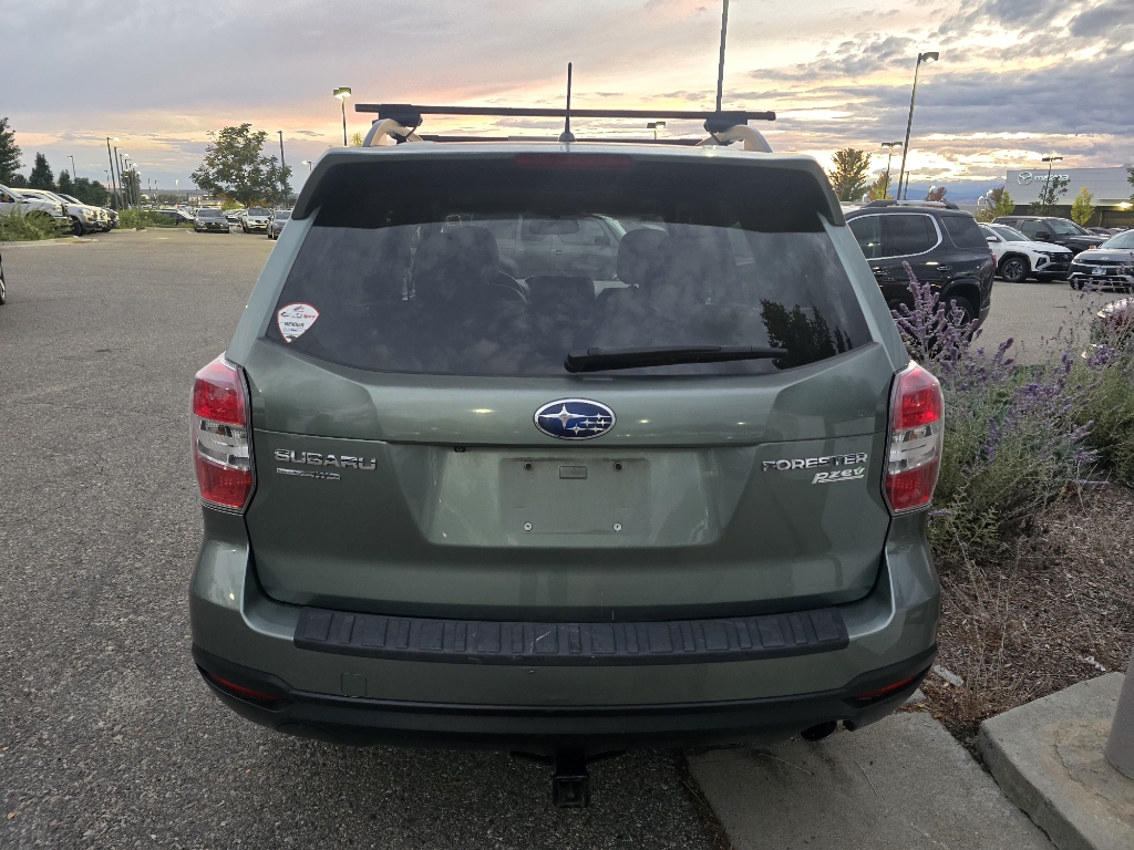 2015 Subaru Forester 2.5i Limited photo 3