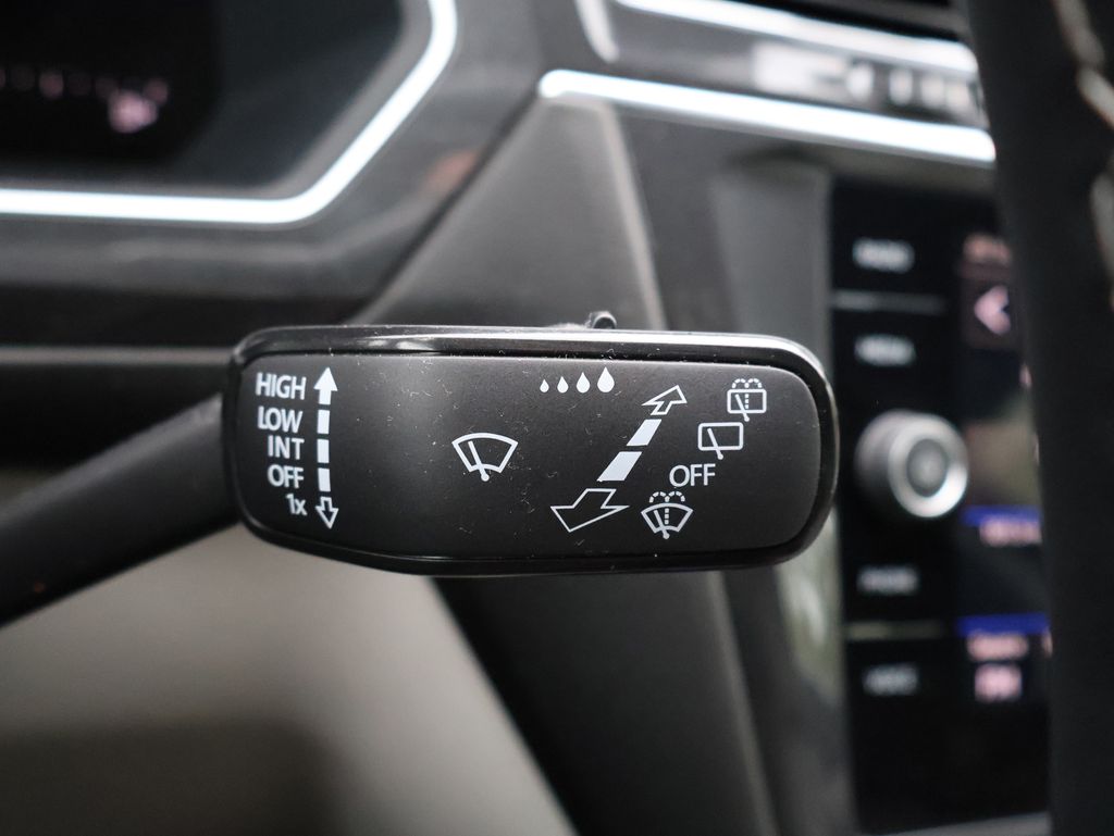 2024 Volkswagen Tiguan SE Wolfsburg Edition photo 29