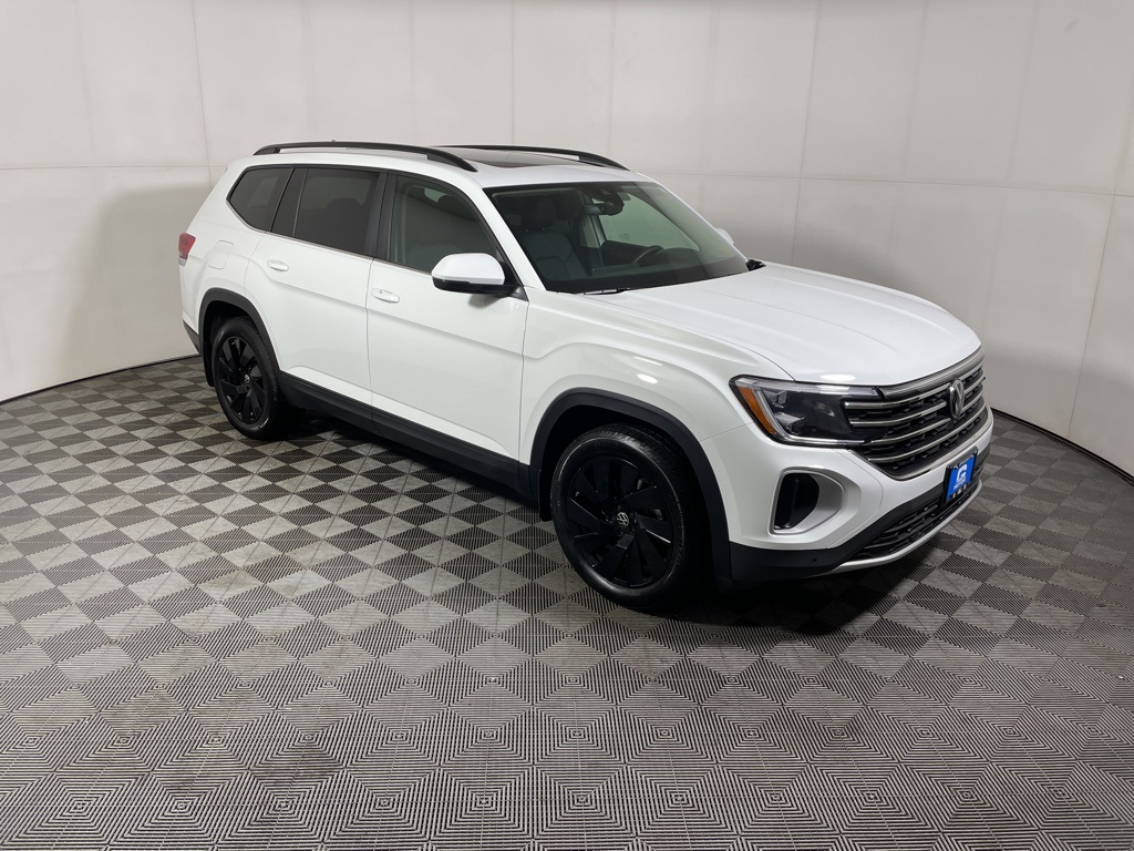 2025 Volkswagen Atlas SE w/Tech's photo