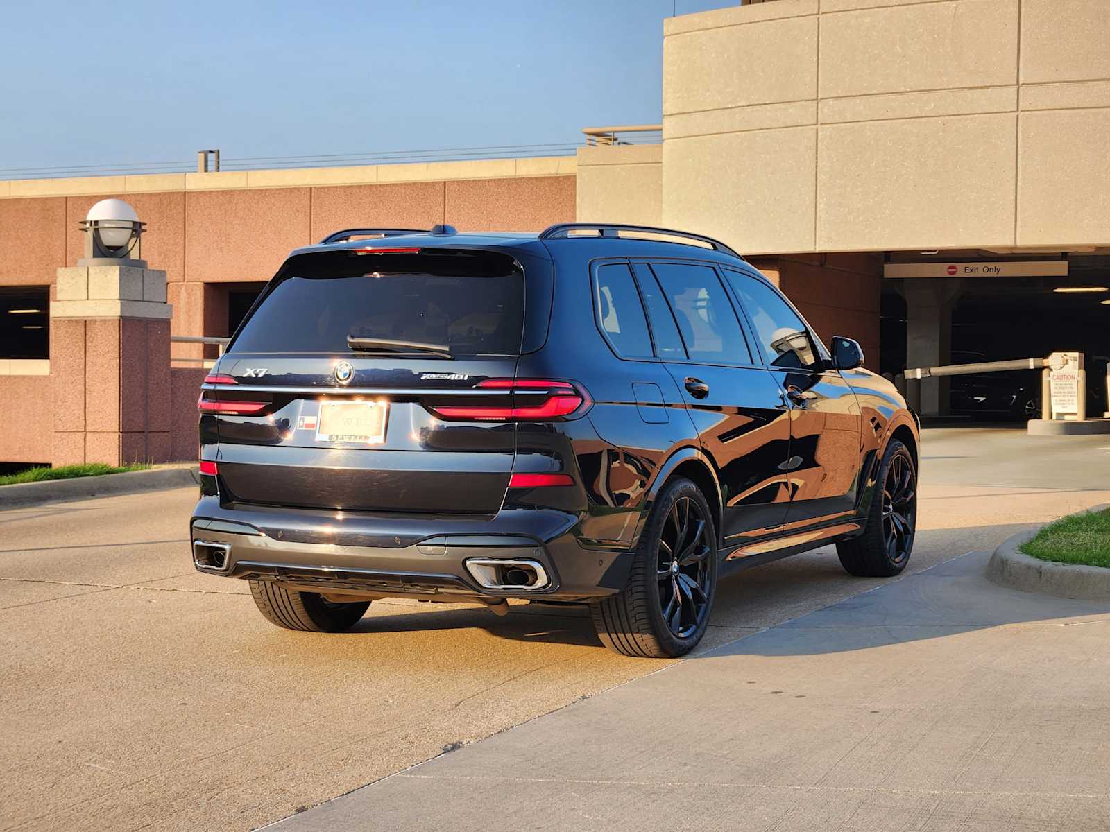 2024 Bmw X7 xDrive40i photo 2