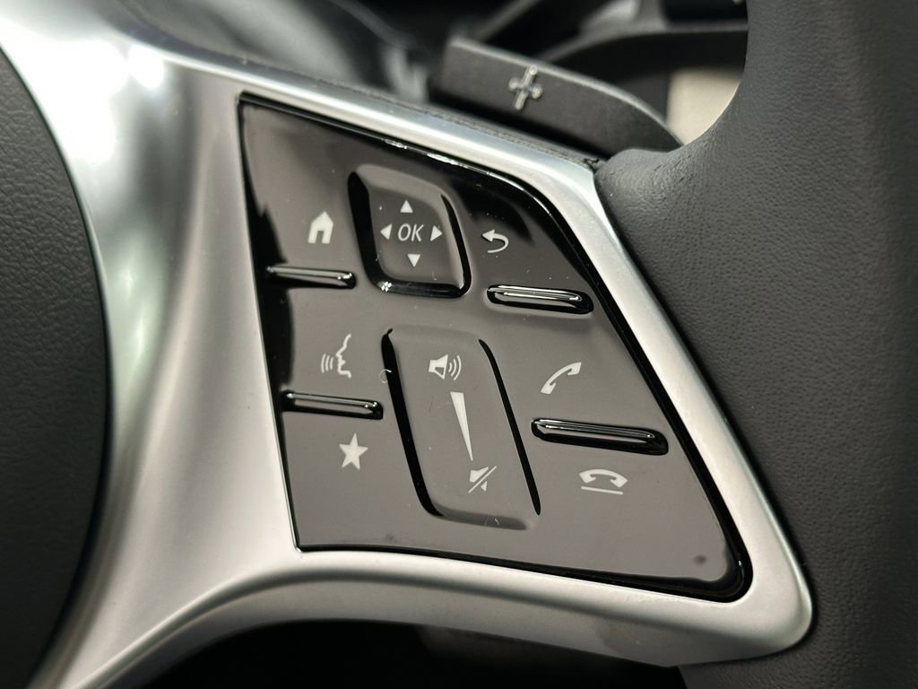 2026 Mercedes Benz GLC 300 photo 29