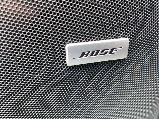 2023 Chevrolet Suburban LT photo 15