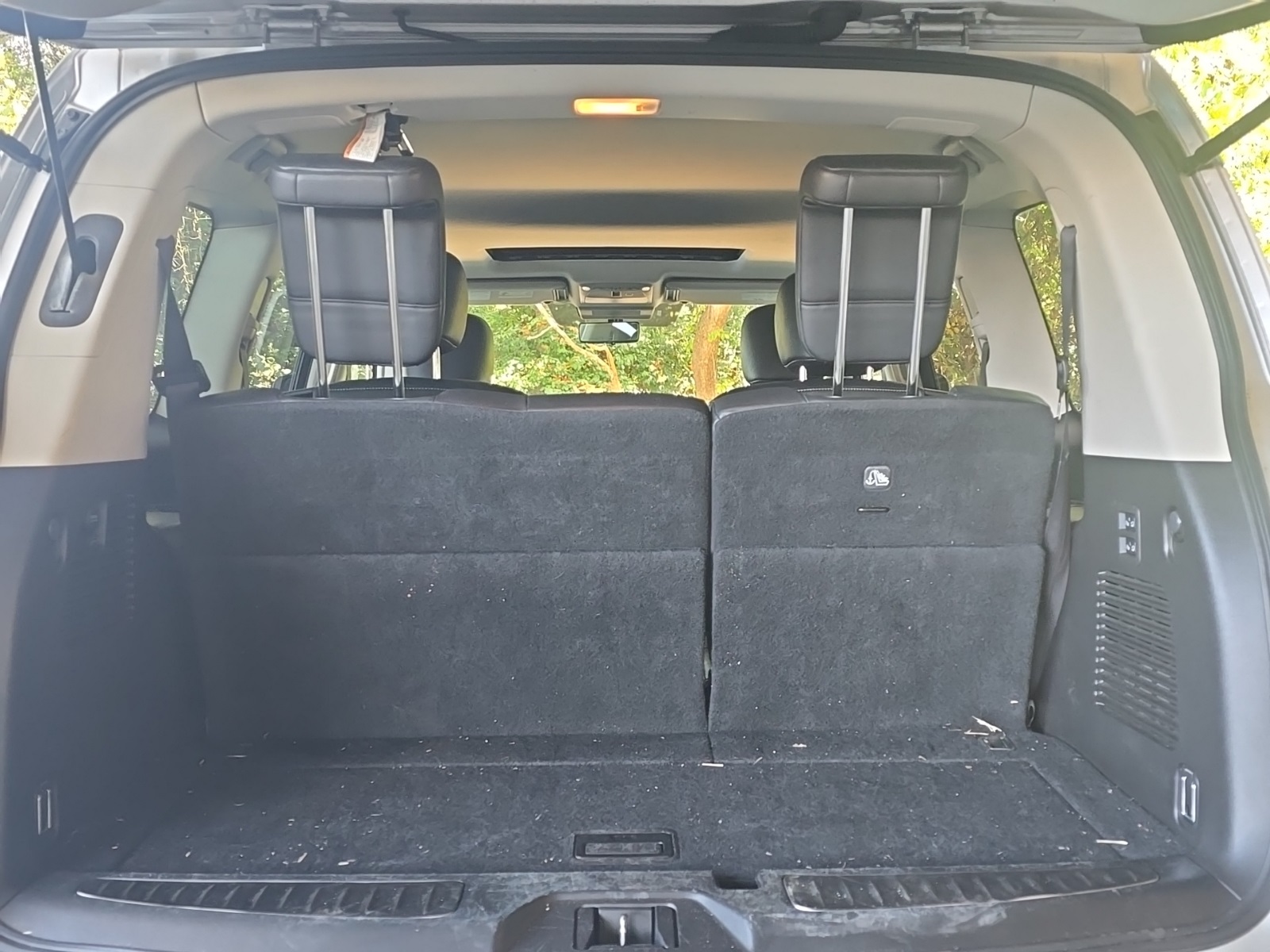 2020 Infiniti QX80 Luxe photo 9