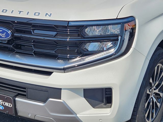 2025 Ford Expedition Platinum MAX photo 8