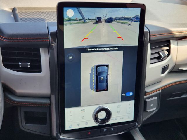2022 Ford Expedition Timberline photo 14