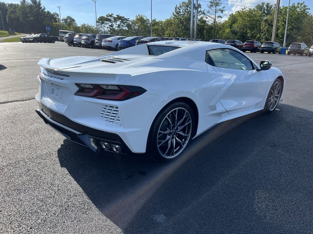 2026 Chevrolet Corvette Stingray 2LT photo 19