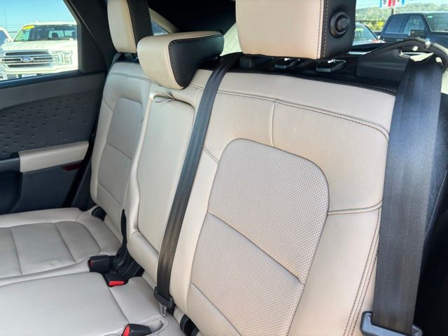 2020 Ford Escape Titanium photo 14