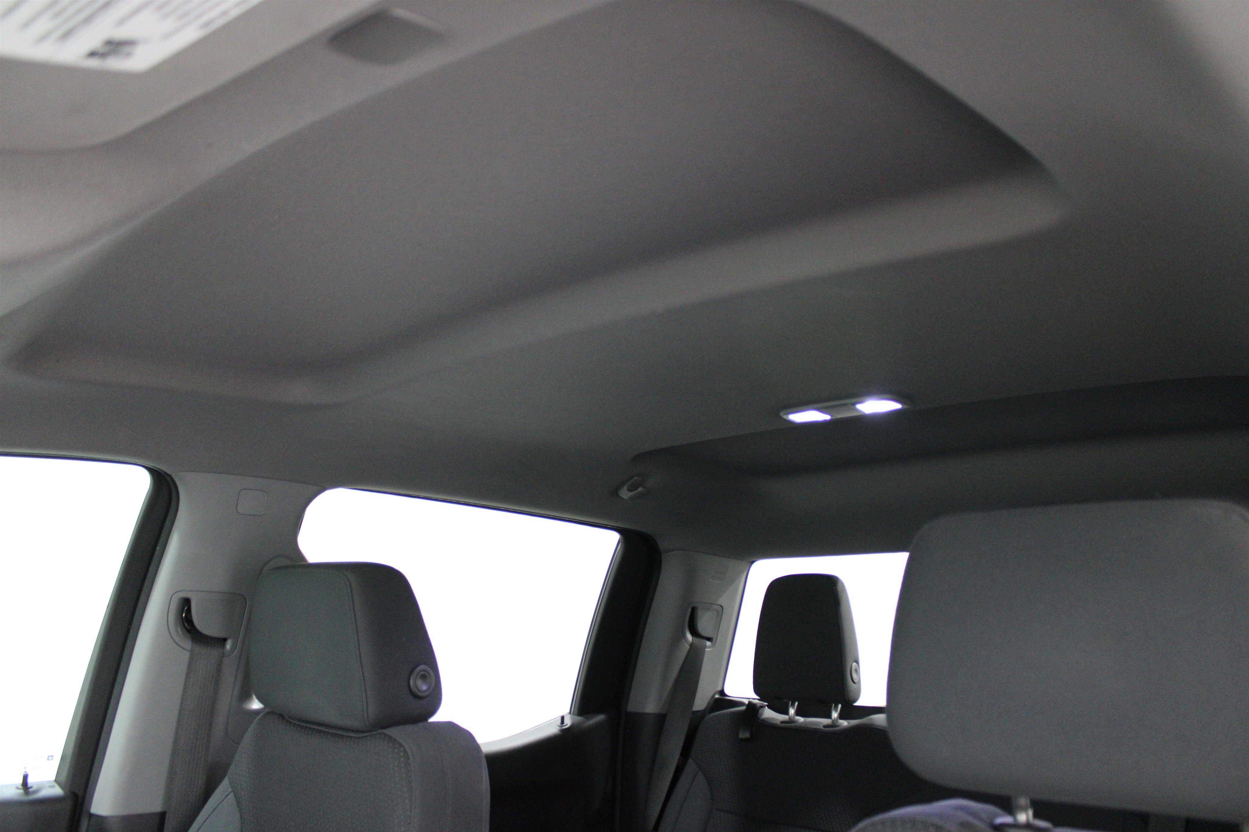2020 Chevrolet Silverado 1500 Custom photo 16