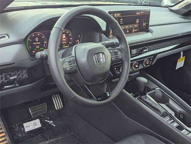 2025 Honda Accord Hybrid Sport photo 2