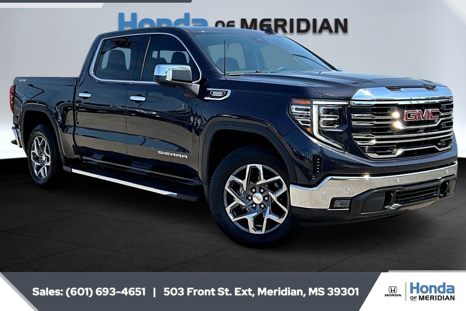 2022 GMC Sierra 1500 SLT's photo