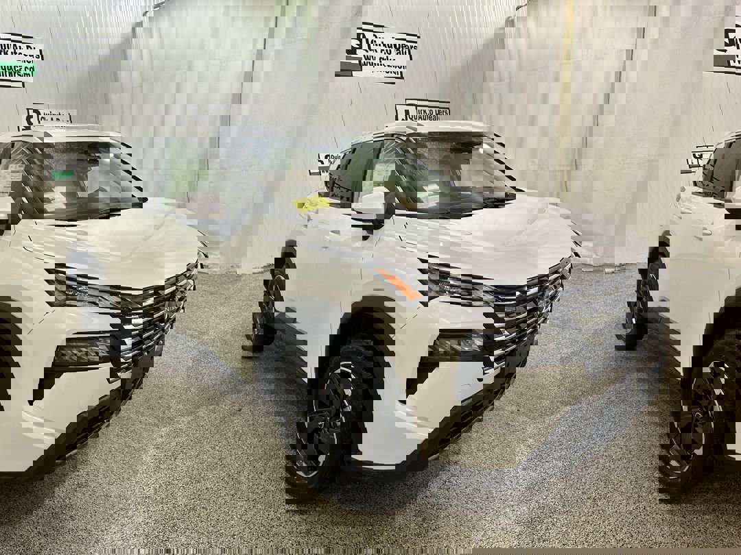 2026 Nissan Rogue SV photo 2